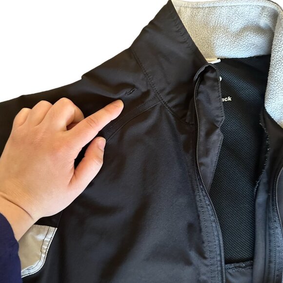 NordickTrack women's reflective training Jacket size Small black and gray - Picture 7 of 10